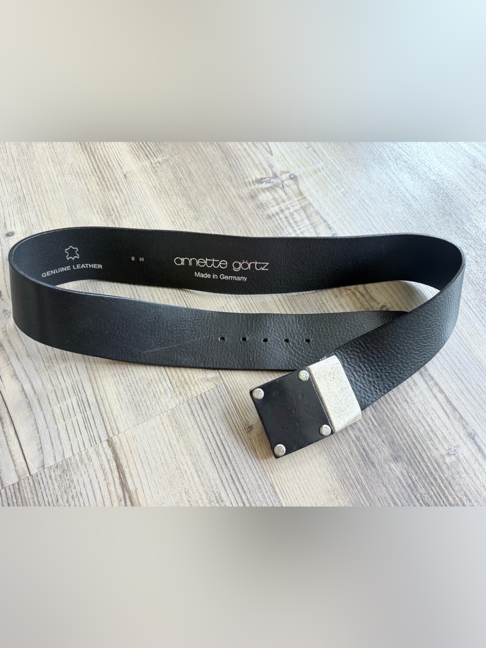 Black genuine leather Annette gortz belt - Picture 2 of 4